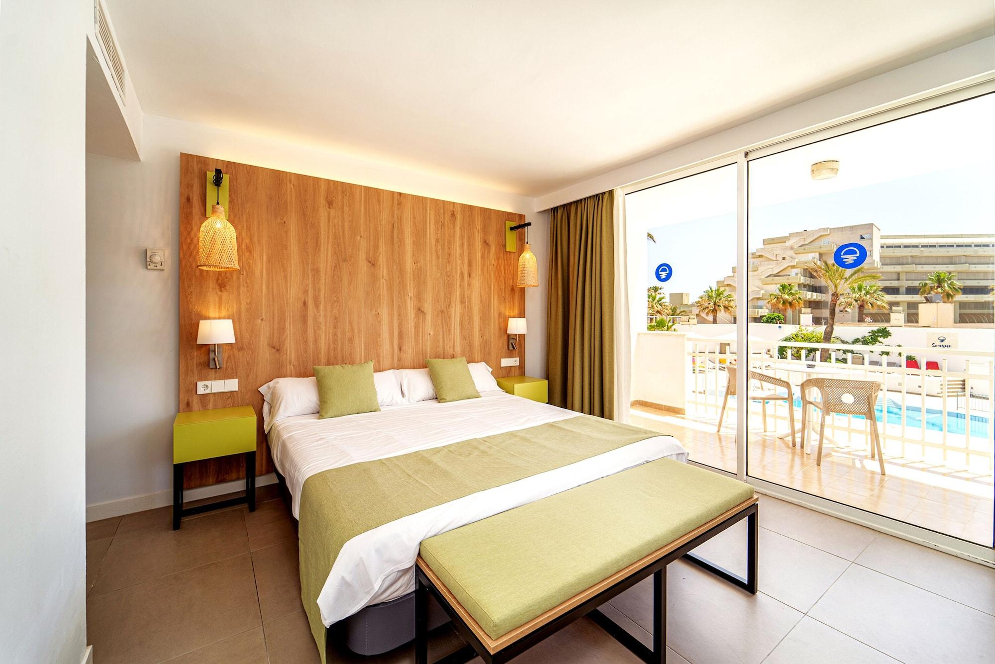 Ibersol Siurell Hotel Sa Coma  Eksteriør billede